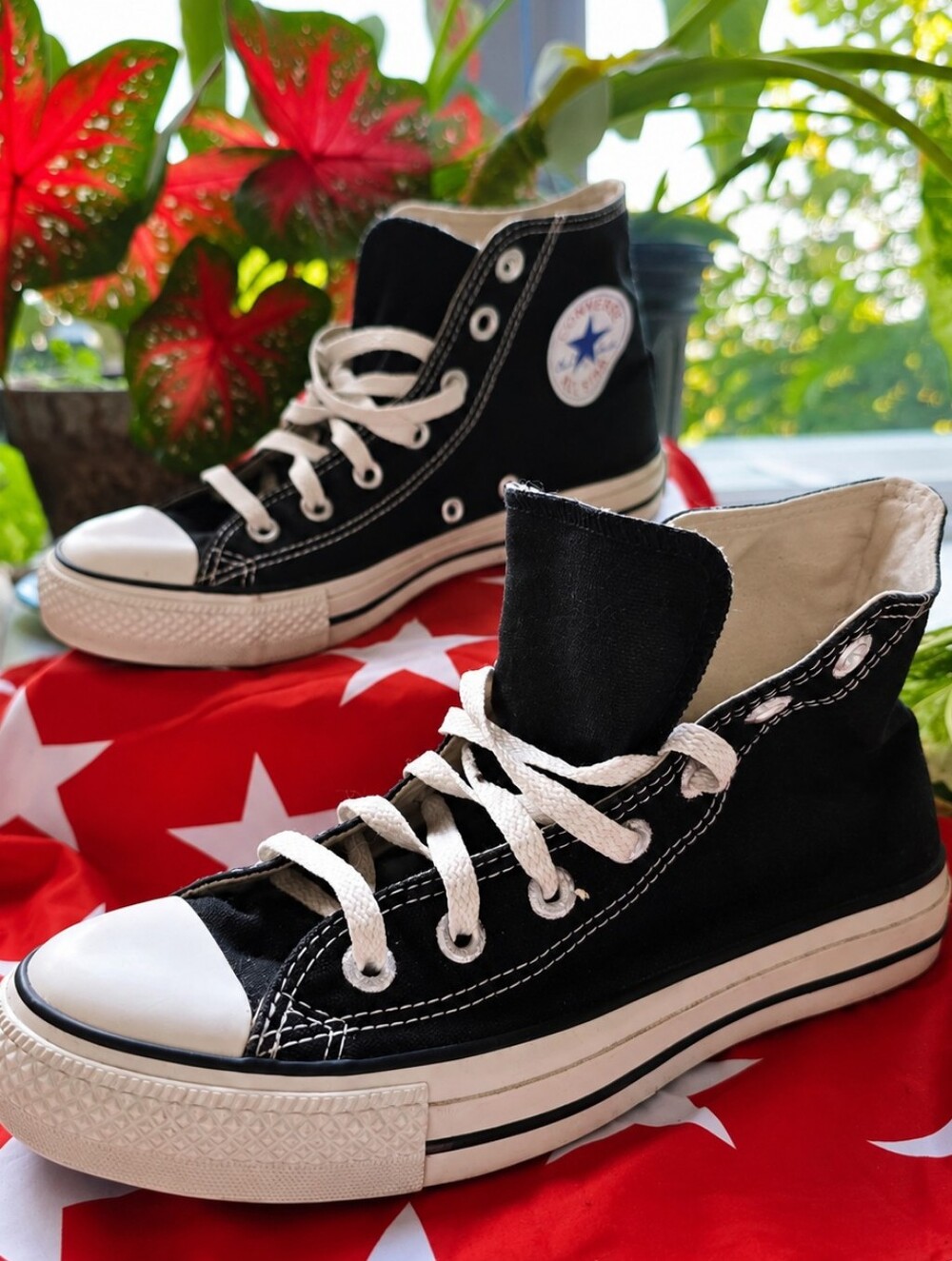 Converse Chuck Taylor All Star Hi Black Canvas Sneakers Women's 7.5 Men's 5.5